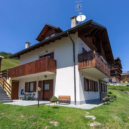 Appartamenti Baita Soliva Oga Exteriér fotografie