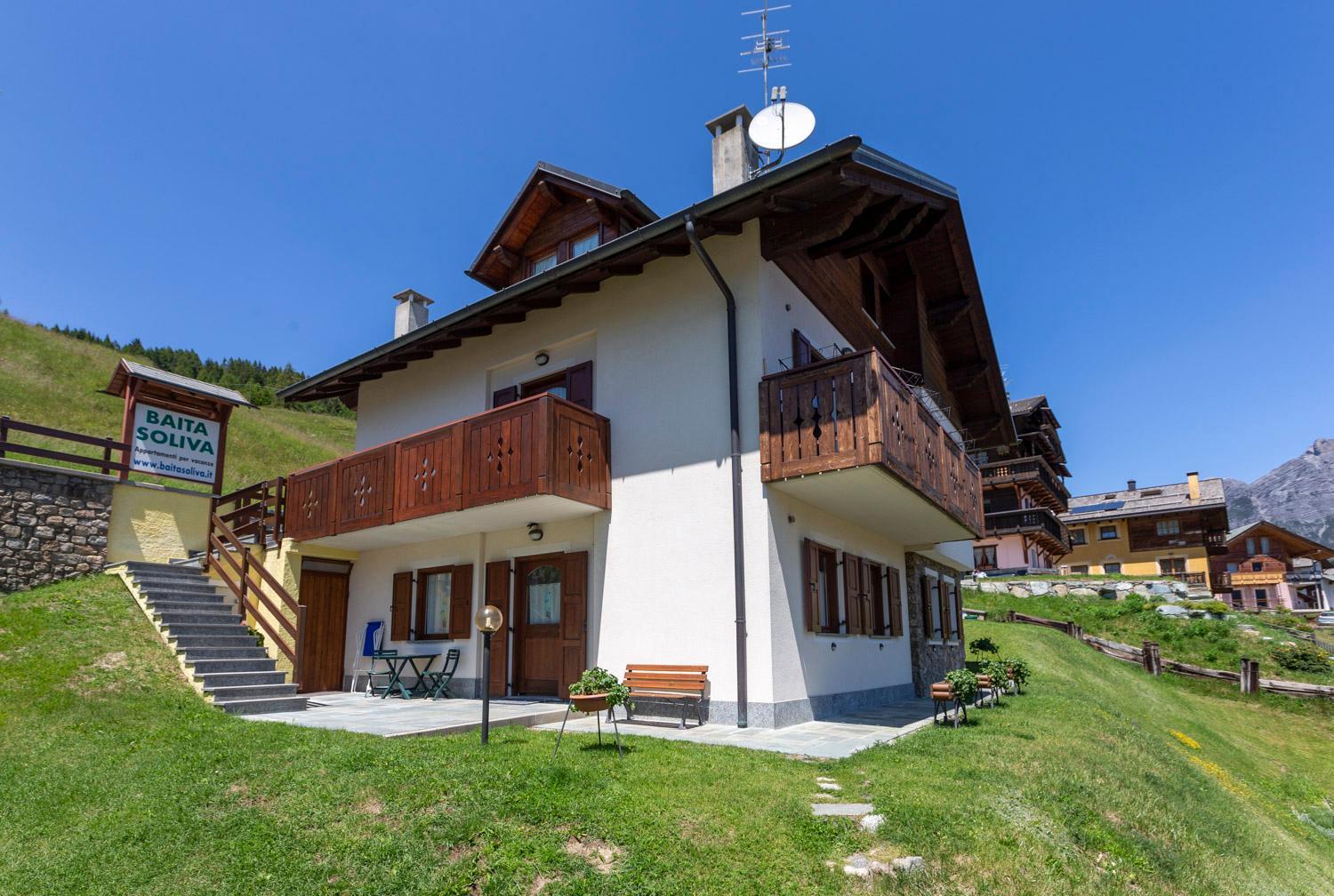 Appartamenti Baita Soliva Oga Exteriér fotografie